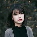 話している人物の写真:女性4